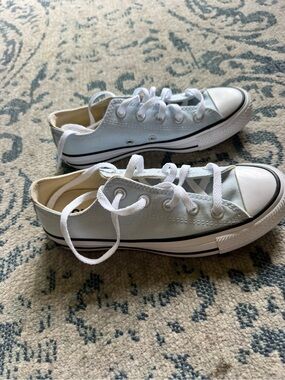 Converse Low-Top Sneakers in Light blue and White